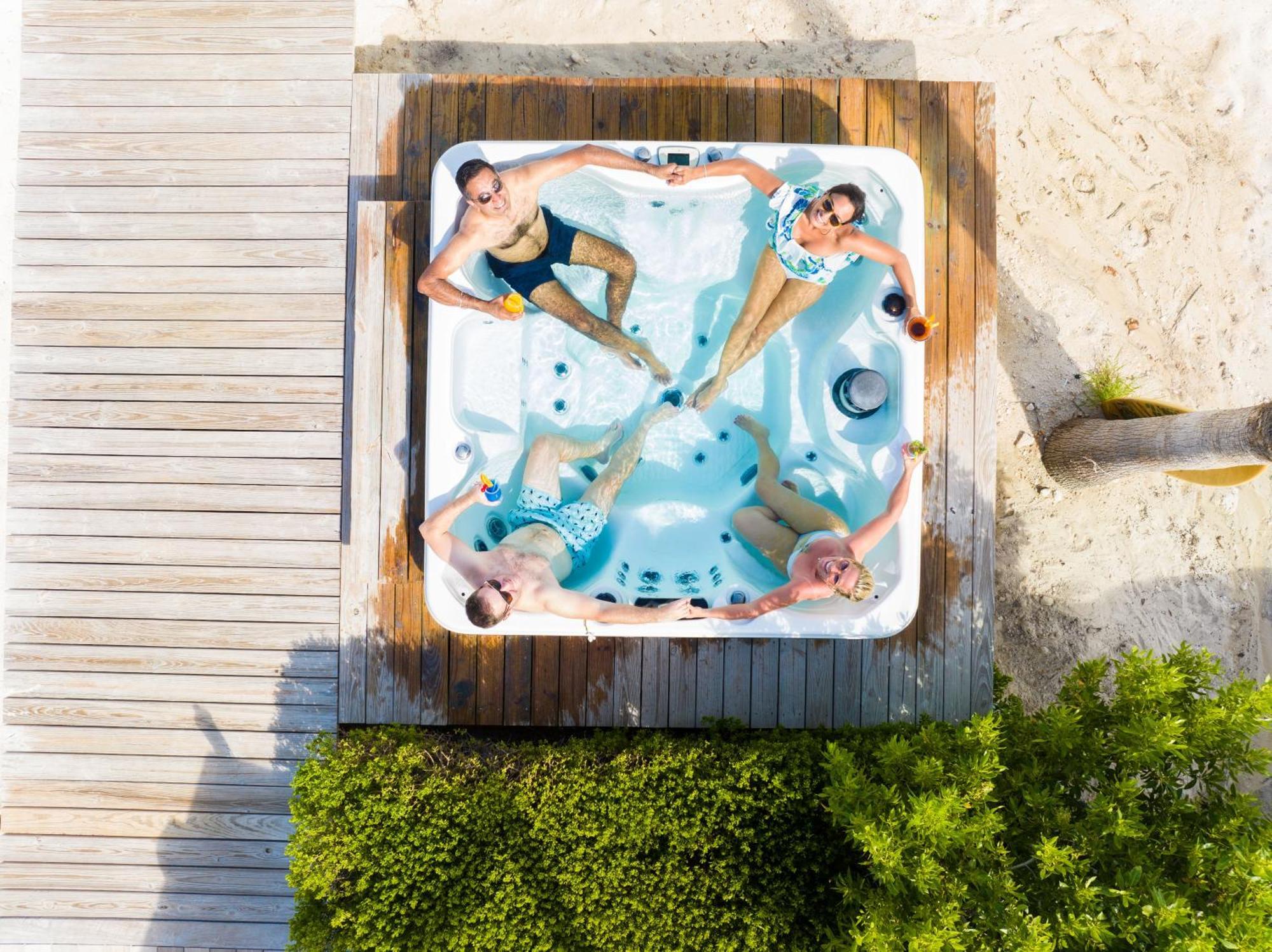 H2O Lifestyle Resort Long Bay Eksteriør billede